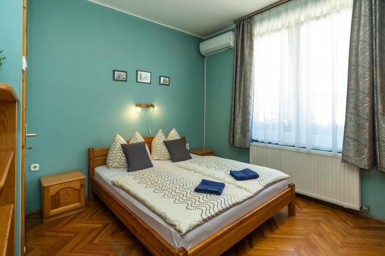 Bed and Breakfast Cecey Vendeghaz Eger Exteriér fotografie