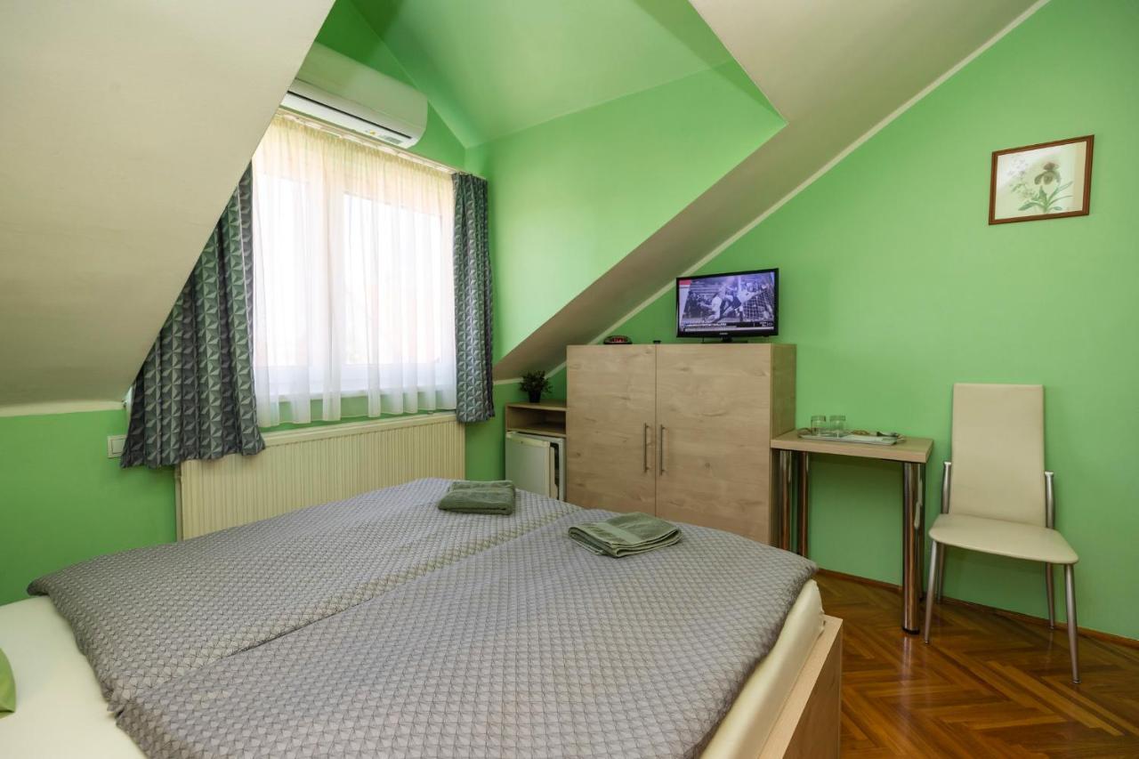 Bed and Breakfast Cecey Vendeghaz Eger Exteriér fotografie